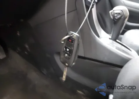 2021 Chevrolet Trax Awd Lt from USA, damaged, VIN KL7CJPSB0MB322792